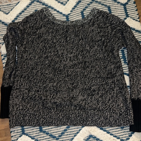American Eagle cable knit sweater - Picture 3 of 4